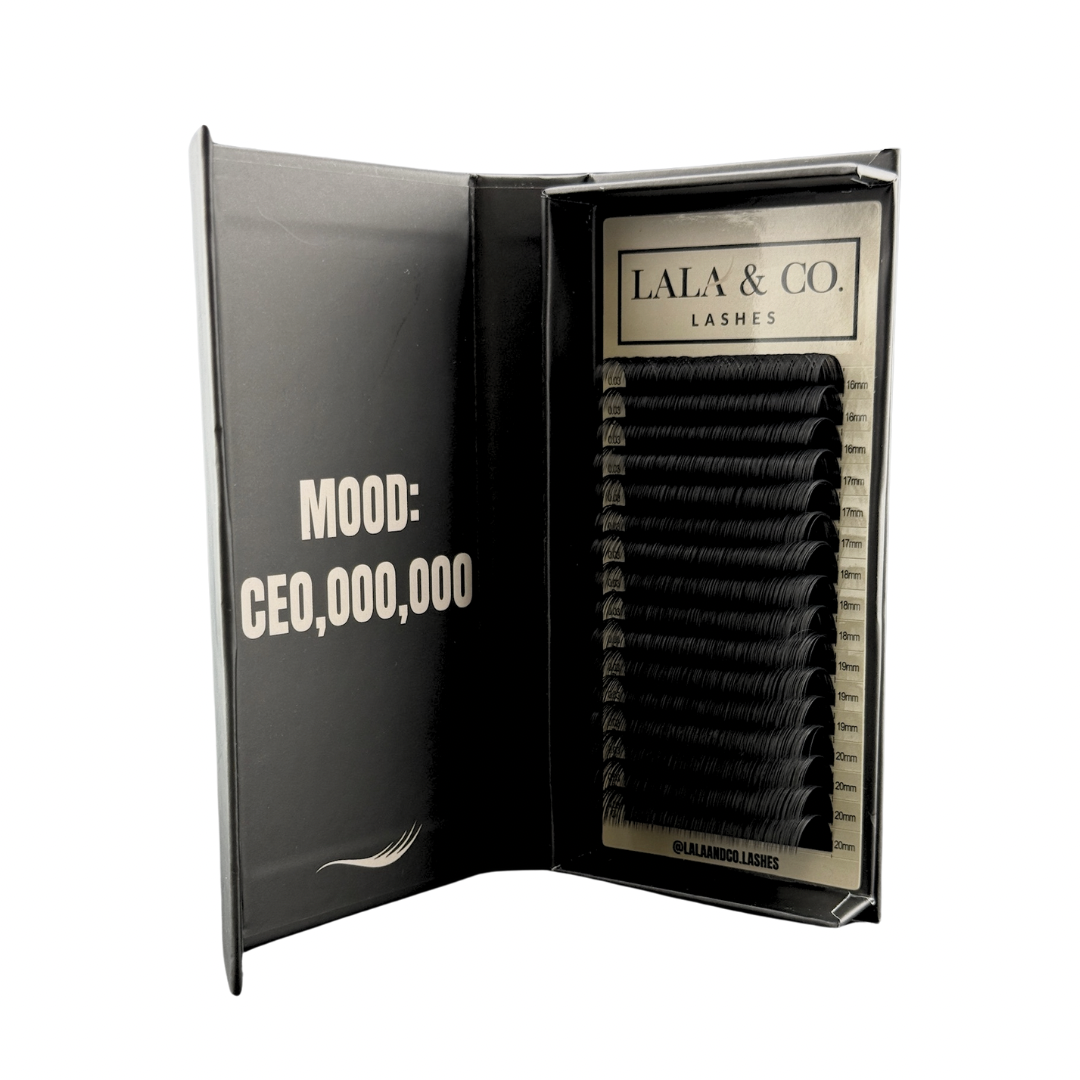 "Noir Luxe" Lash Collection - 0.03 Diameter