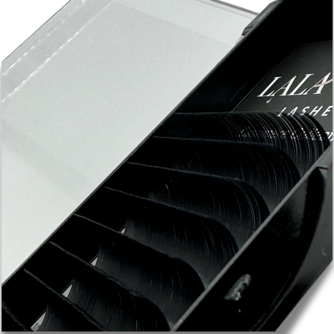 LaLa and Co Cashmere Collection soft matte lash extension tray for professionals